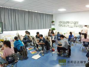 洛陽美術(shù)培訓學校教你色彩靜物構(gòu)圖小技巧